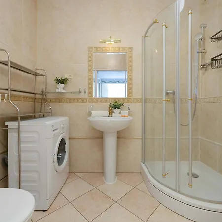 Practical With Parking In Bialoleka By Renters Apartment