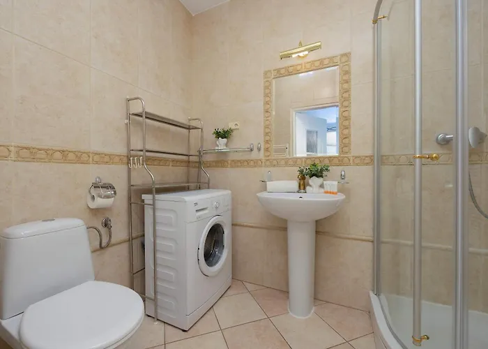 Appartement Practical With Parking In Bialoleka By Renters Varsovie