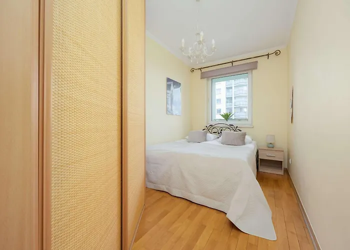 Practical With Parking In Bialoleka By Renters Varsovie